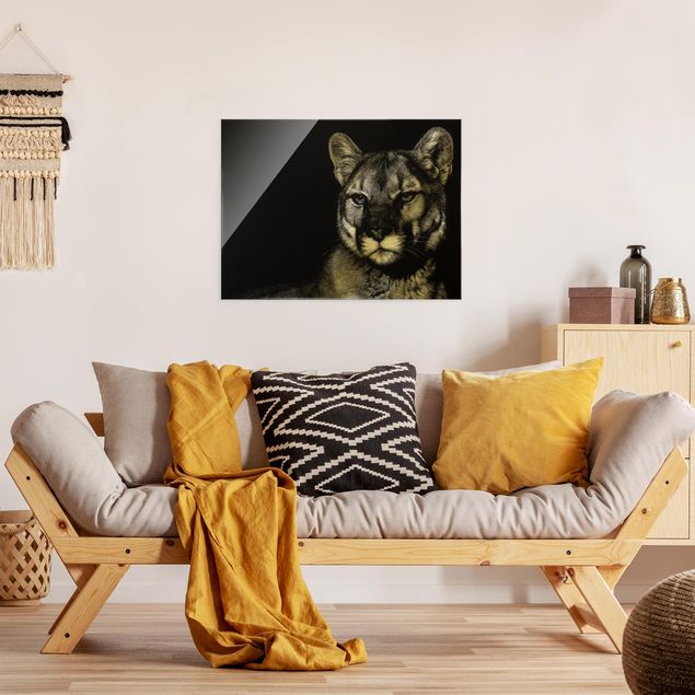 Prints animals Puma On Black