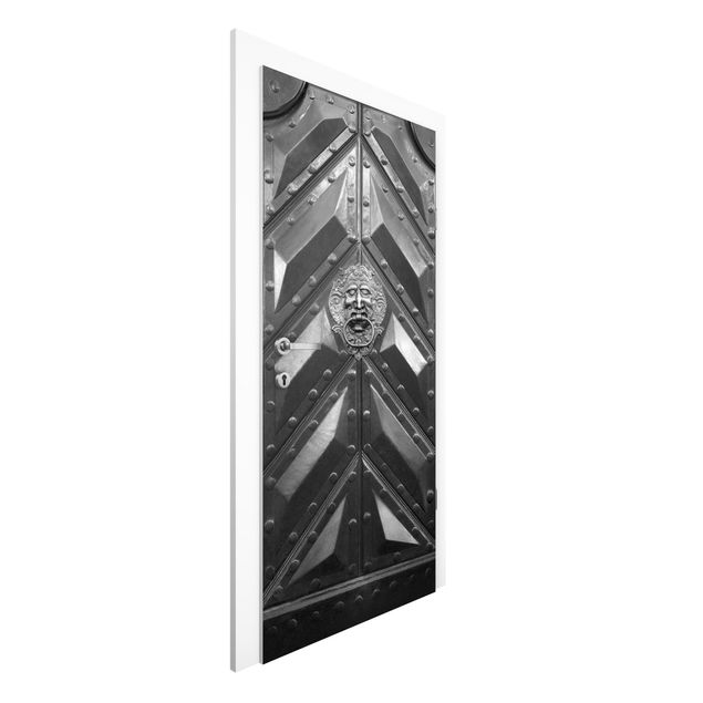 Modern wallpaper designs Old Steel Door With Lion Head Door Knocker