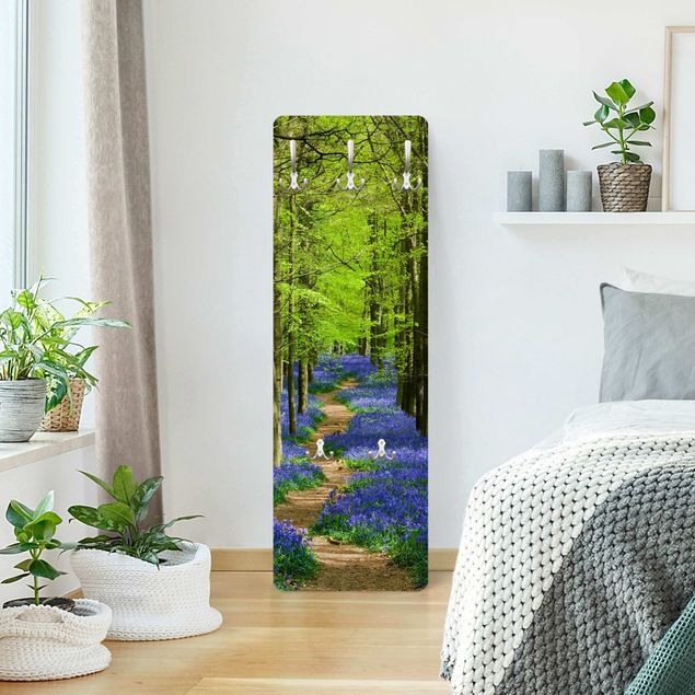 Wall mounted coat rack green Trail in Hertfordshire